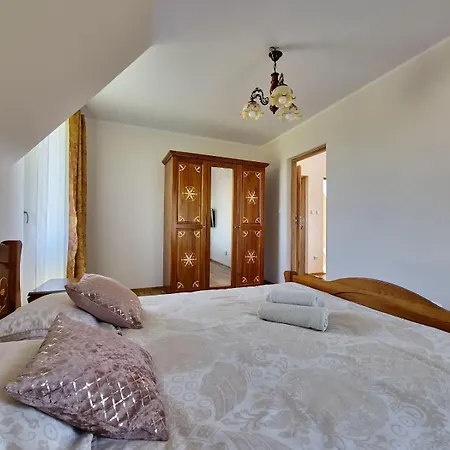 30m2 Z Balkonem I Widokiem Na Ogrod